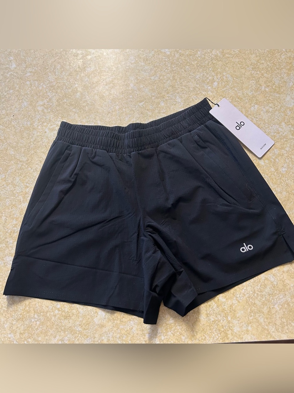 ALO Yoga Black Athletic Shorts with Elastic Waistband and Pockets